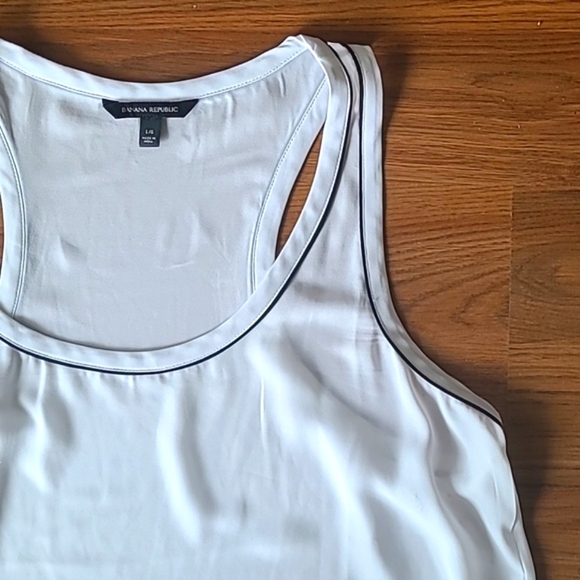 Sz L Banana republic  delicate white camisole tank top racer back black detail - Picture 1 of 4